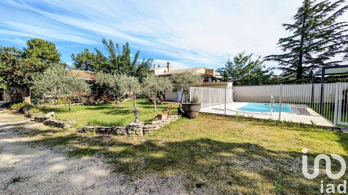 Photo 6 - Maison à ROBION