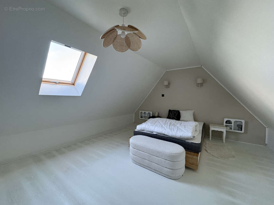 Maison à FONTAINE-HENRY