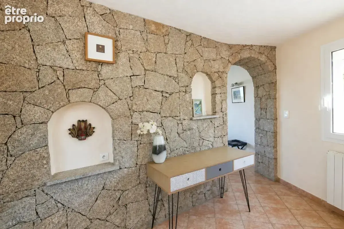 Magnifique villa 237m2 piscine vue mer à Propriano - photo 11
