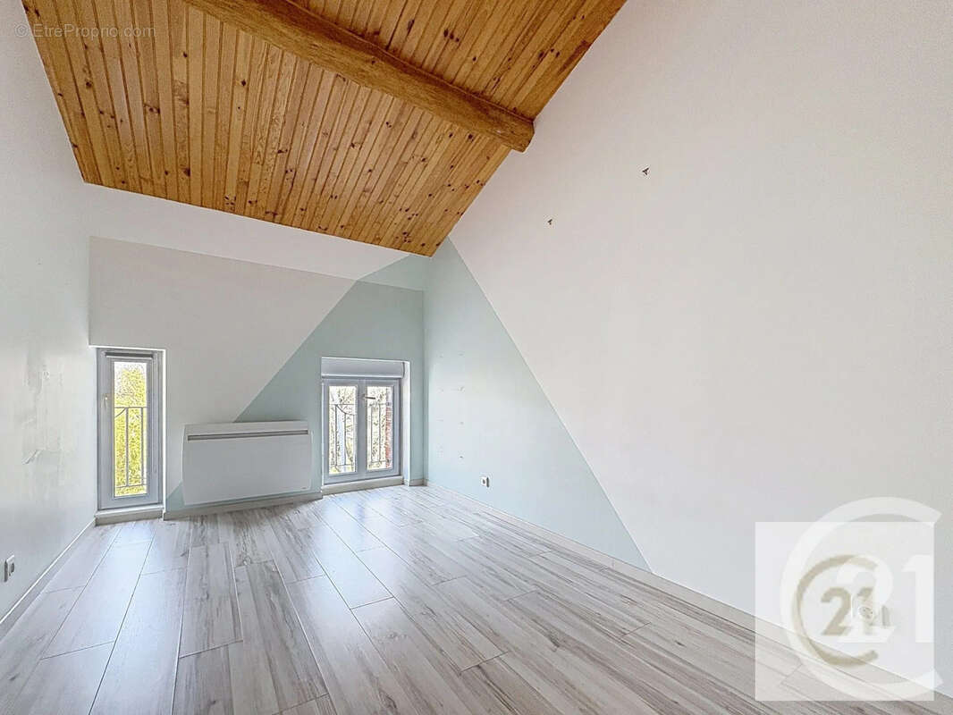 Maison à VILLEFRANCHE-DE-LAURAGAIS