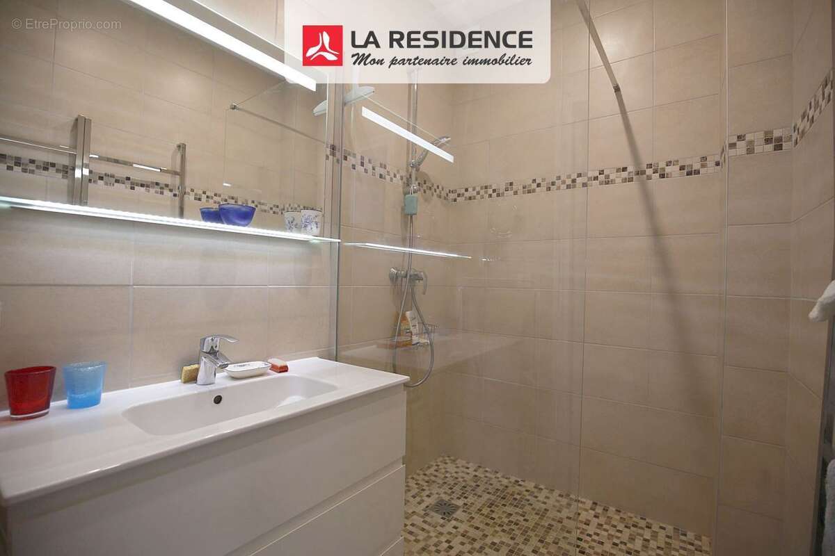 Appartement 82 m² à Paris-17e  - photo 6