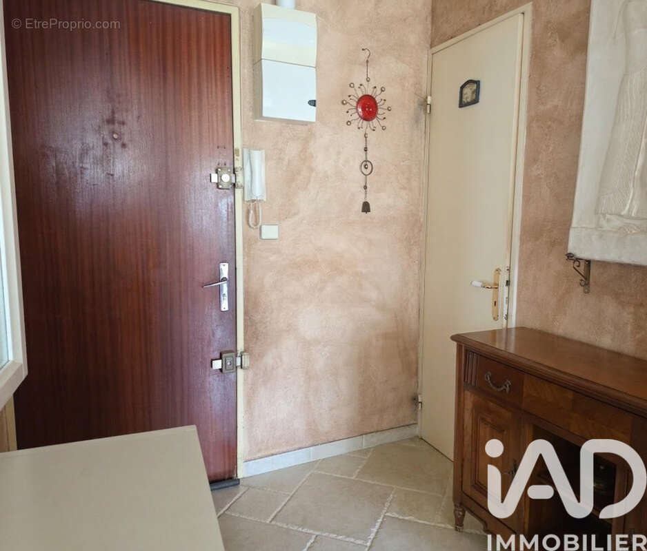Appartement 73 m² à Boussy-Saint-Antoine  - photo 9