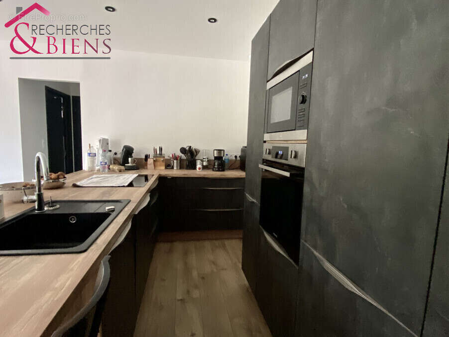 Maison à EMONDEVILLE