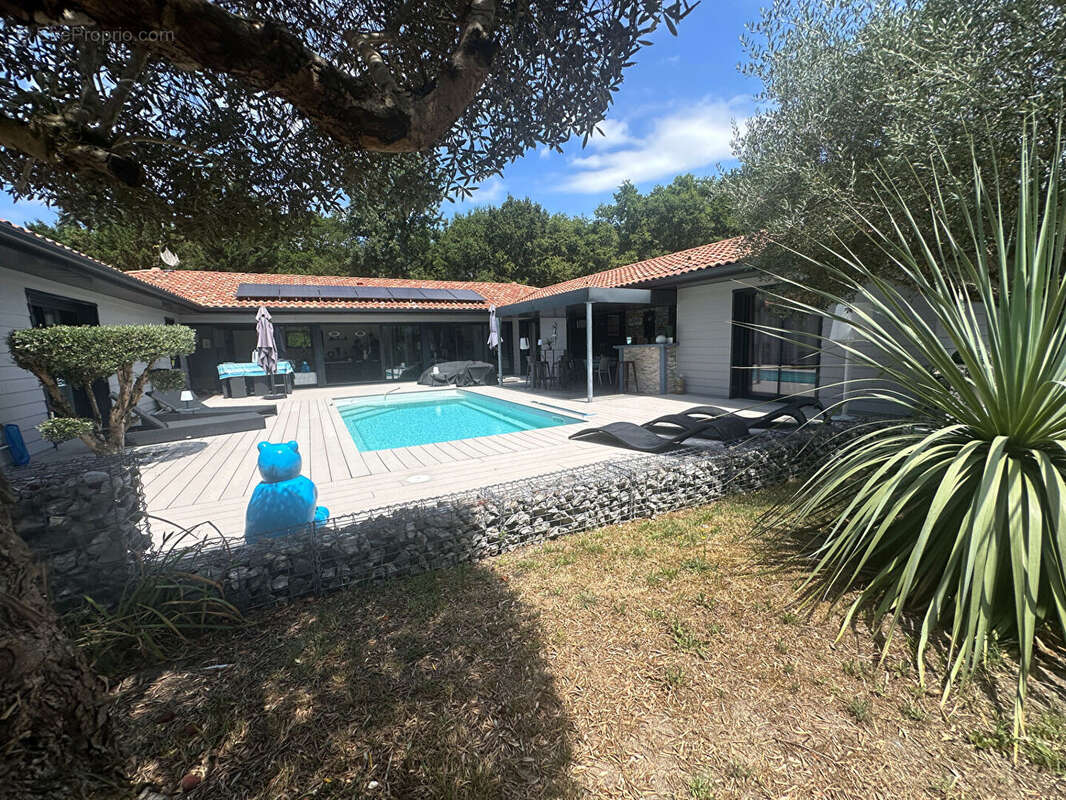 Maison à SOUSTONS