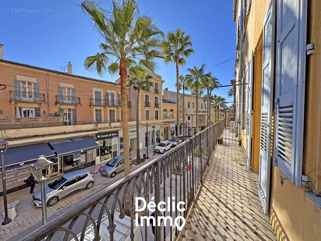 Appartement avec cour et balcon - boulevard du jeu de ballon - grasse - photo 11