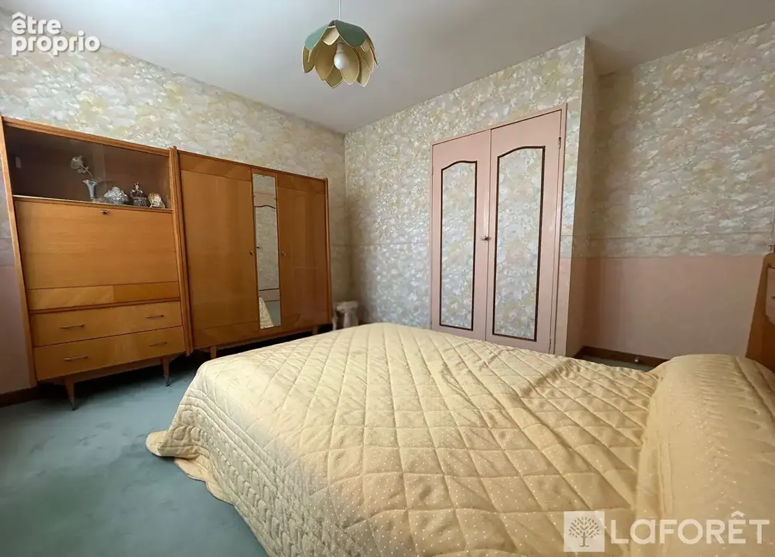 A Vendre Maison 3 chambres, Bureau, Jardin, Garage - photo 5
