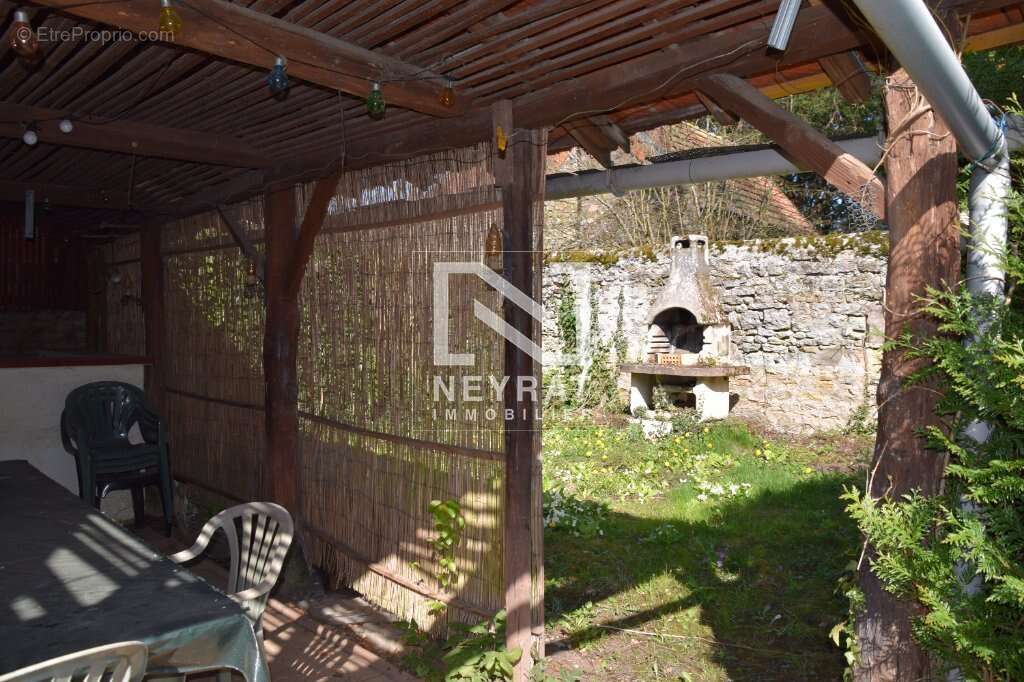 Maison à ARNAY-LE-DUC