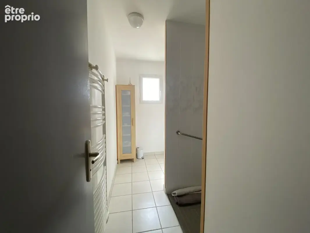 Plain pied avec 3 chambres sur  644m2 de terrain - photo 11