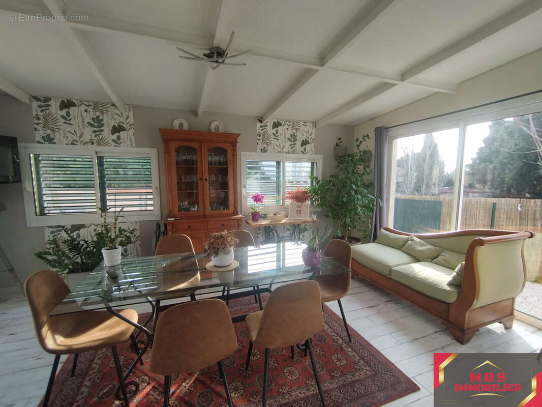 Cabestany- propriété d’exception avec seconde maison indépendante sur 100 m2 - photo 13