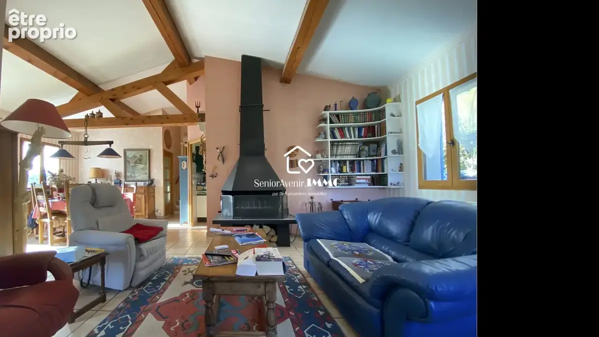 Maison 5 pièces 140 m² à vendre à Callas (83830) - photo 5