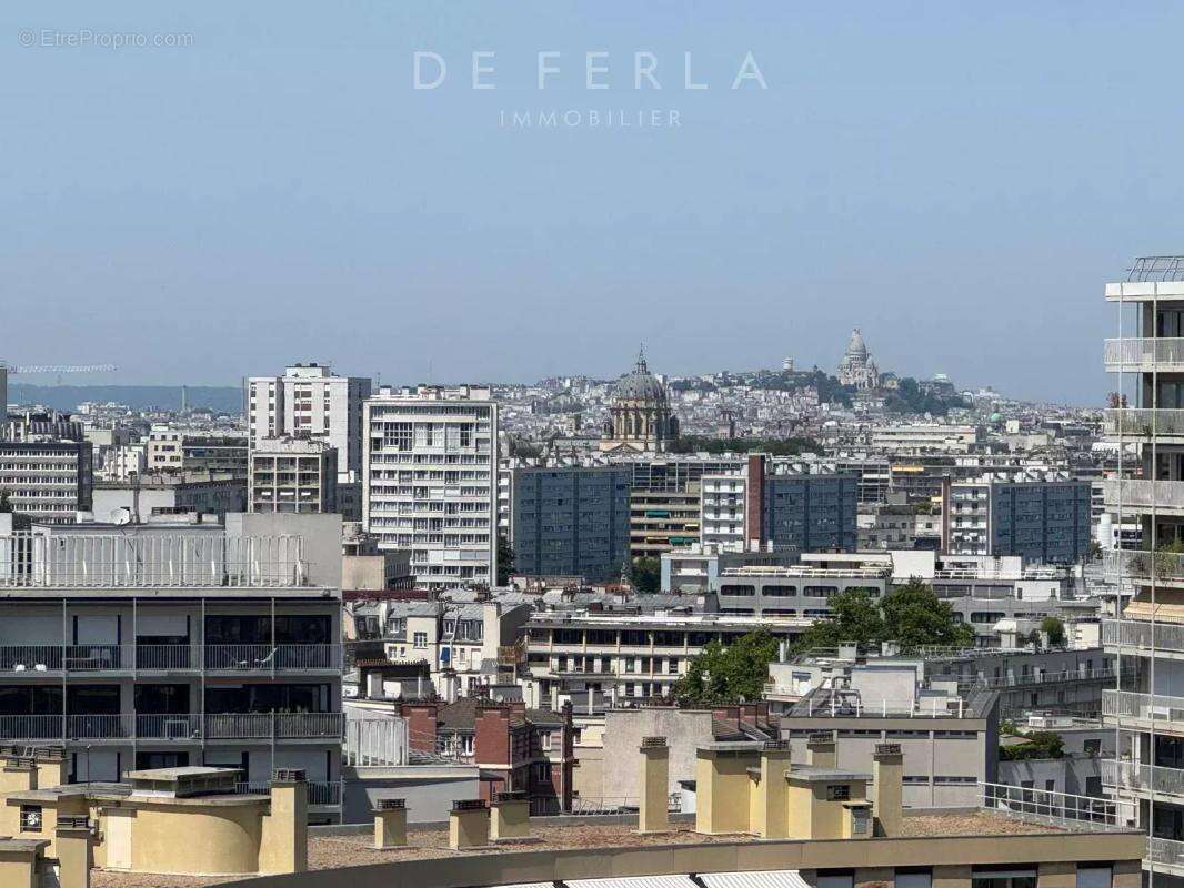 Appartement à PARIS-14E