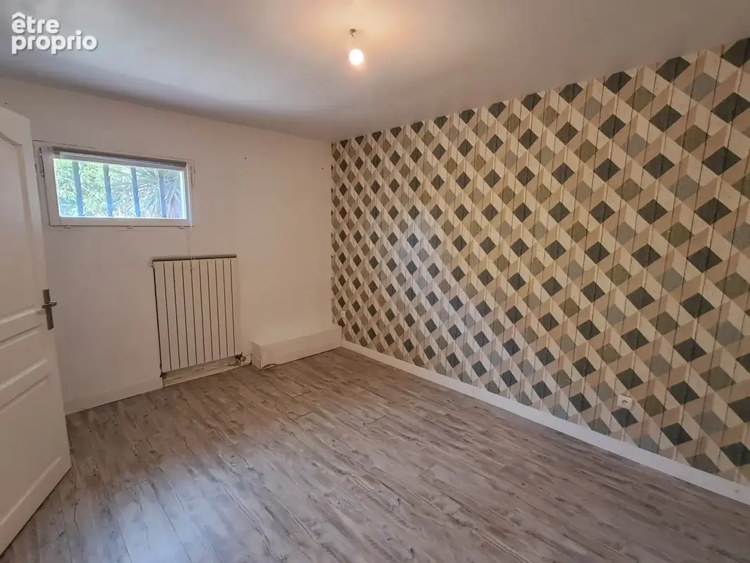 Carnoux-en-provence   grande maison 201 m2   3 logements   piscine   grand garage   vue dégagée - photo 13