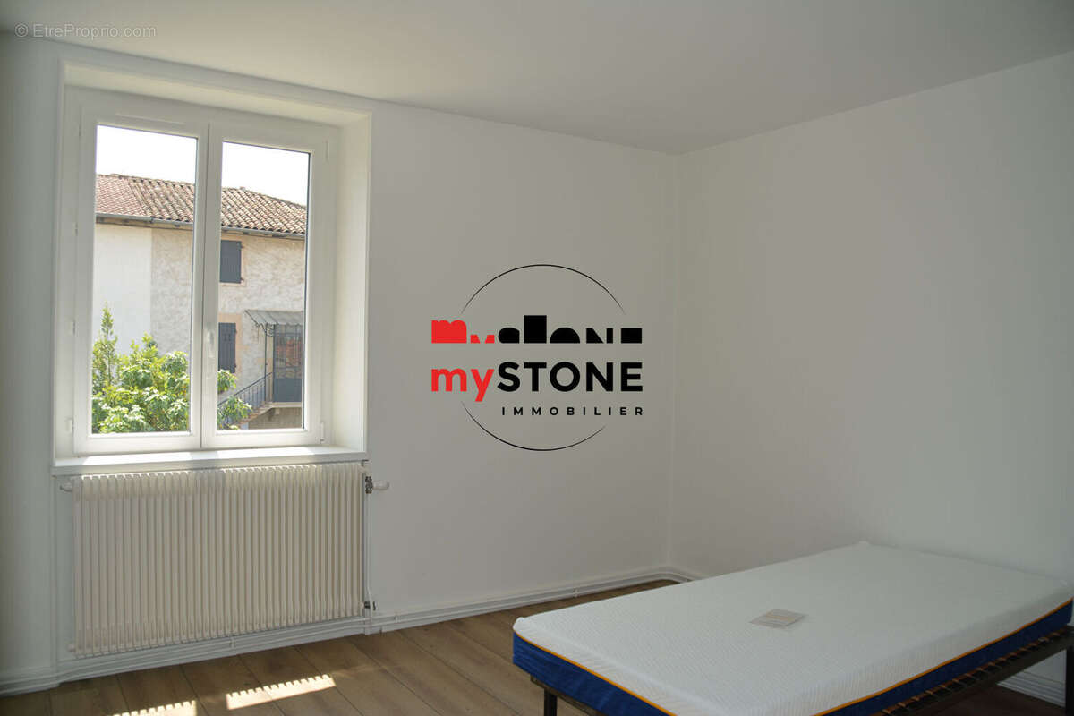 Maison à BELLEVILLE