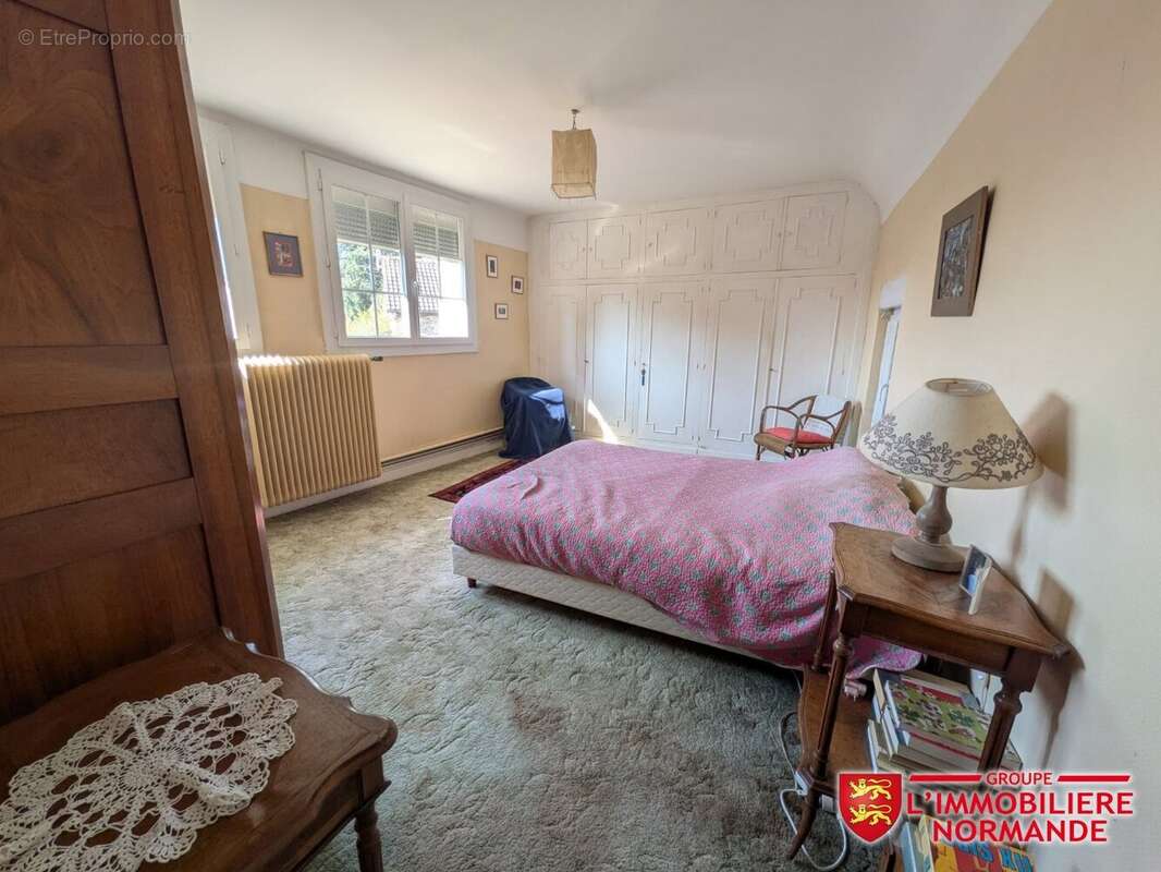 Maison à LA VILLENEUVE-EN-CHEVRIE