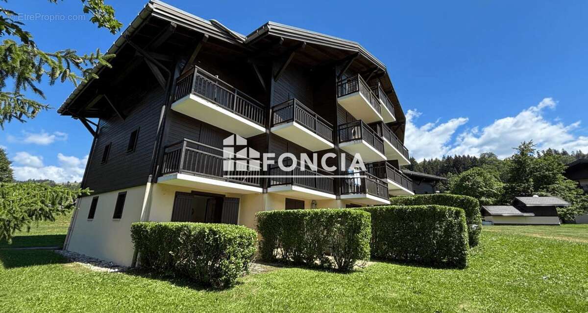 Appartement à DEMI-QUARTIER