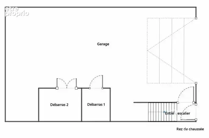 Idéalement placée, découvrez cette spacieuse maison de village avec un garage de 75 m2 ! - photo 17