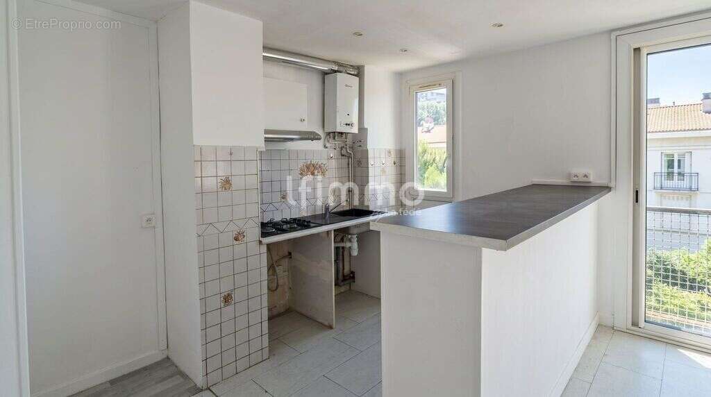 appartement a la vente a la cravache - photo 2