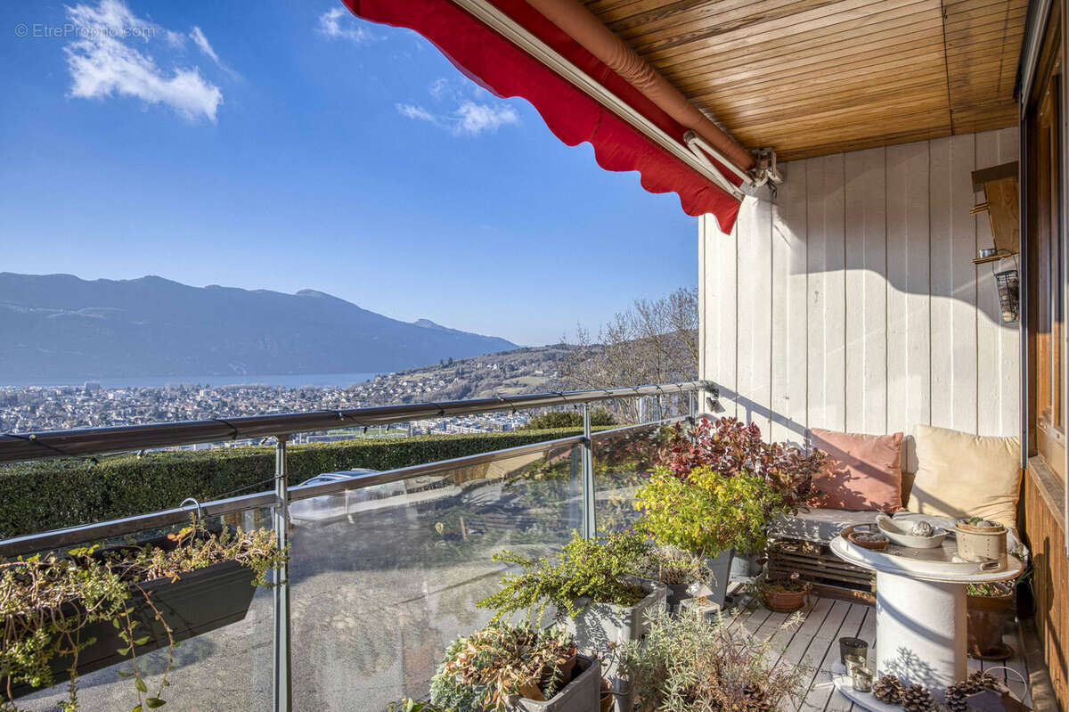 Appartement à AIX-LES-BAINS