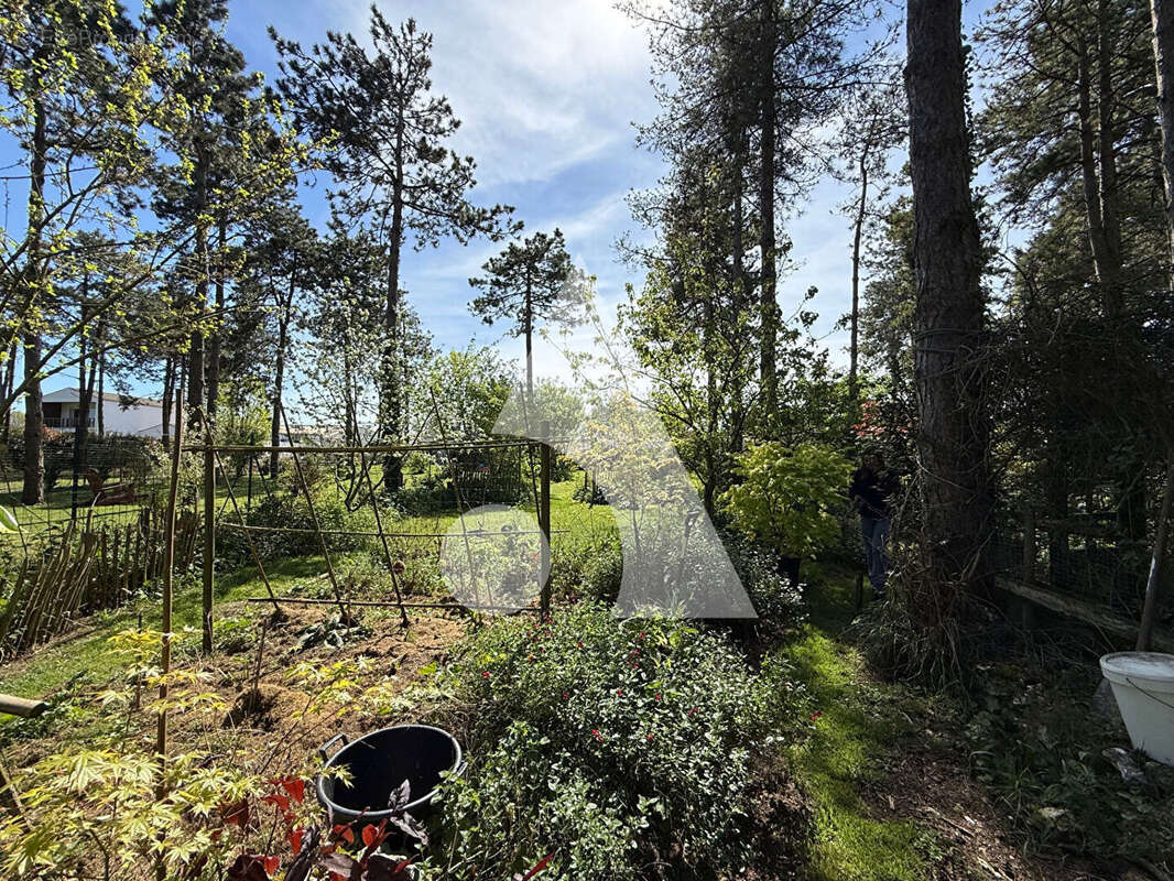 Maison à MORNAC-SUR-SEUDRE