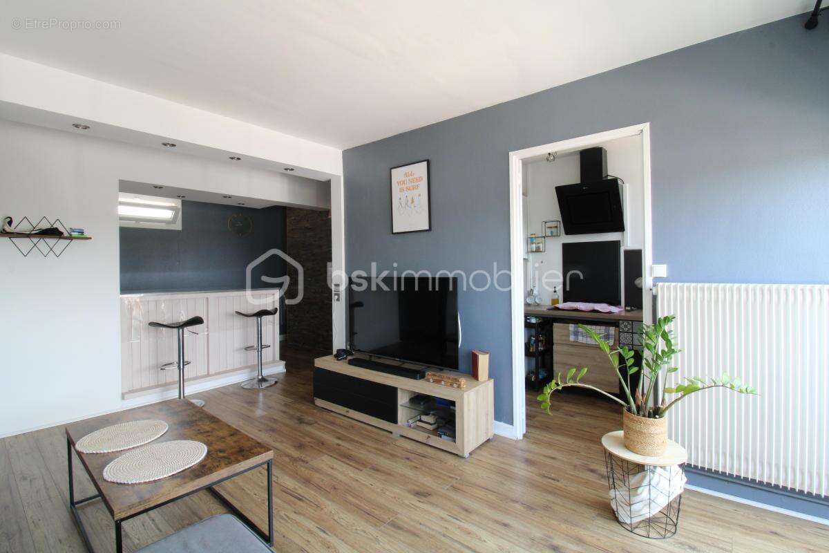 Grand T2 proche centre ville - photo 2