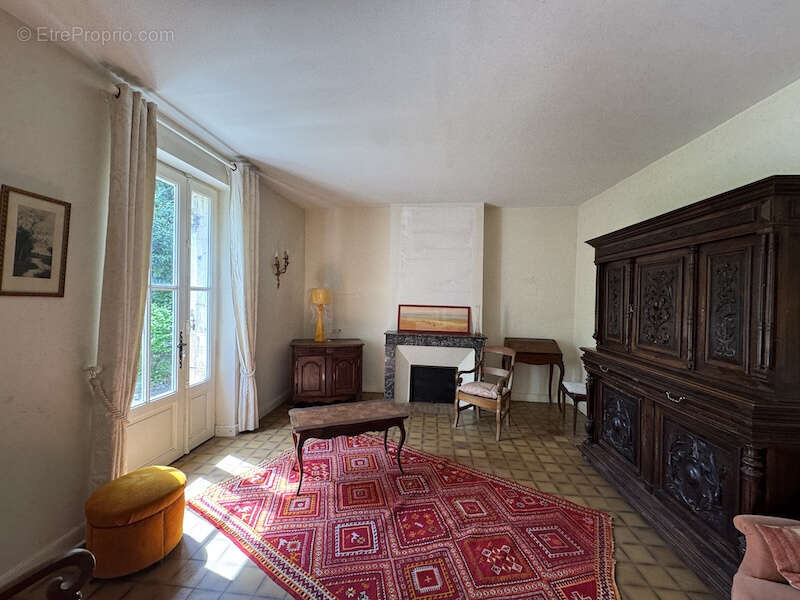 Maison à PORT-SAINTE-FOY-ET-PONCHAPT