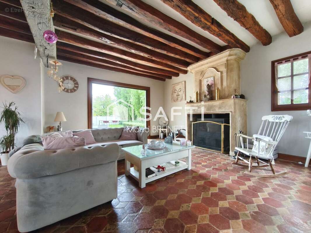 Photo 3 - Maison à HOUDAN