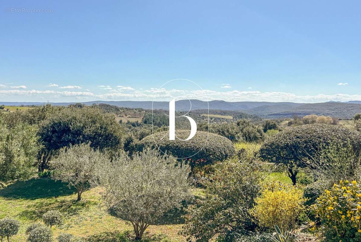 Maison à ORGNAC-L&#039;AVEN