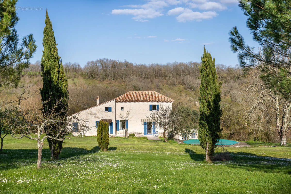 Maison à SAINT-MAURIN