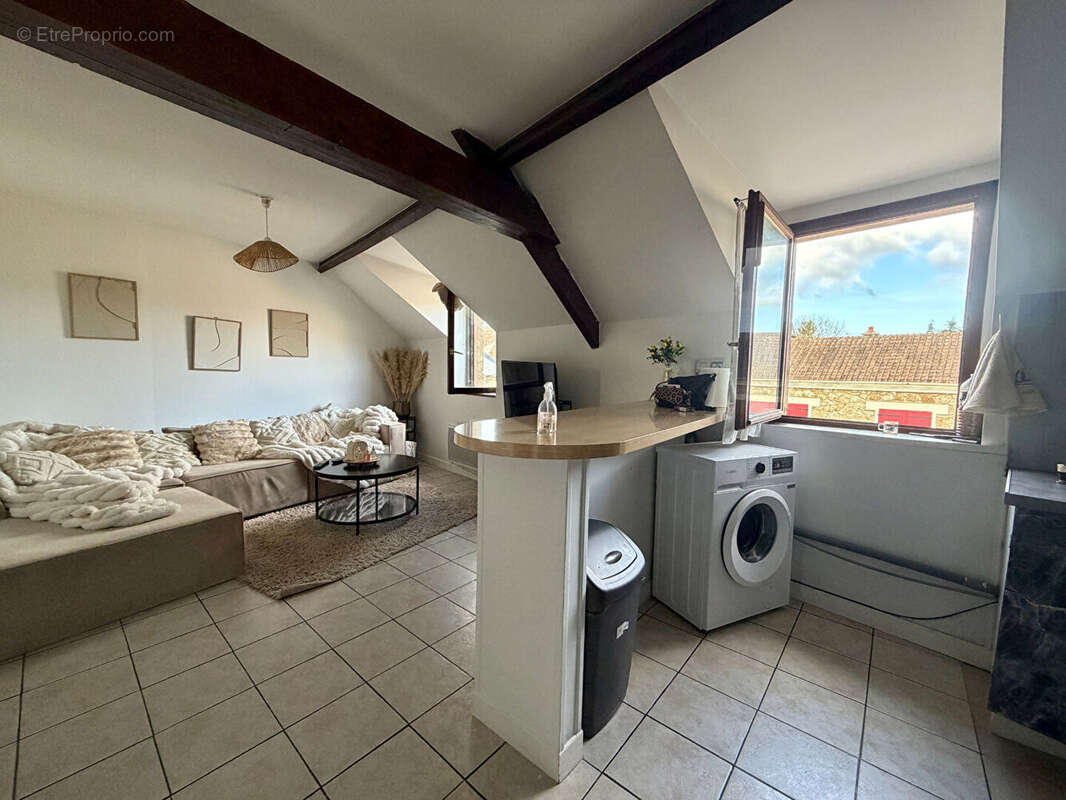 Appartement à LE PERRAY-EN-YVELINES