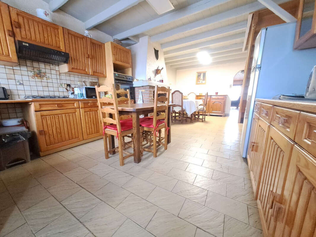 Maison . 3 pièces .  81 m2 - photo 5