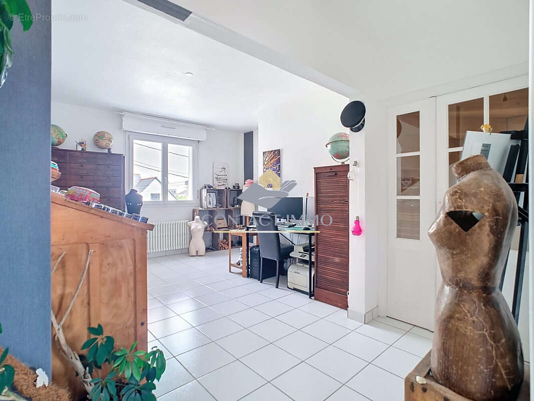 dégagement et espace bureau 1er étage - Maison à PLOEMEUR