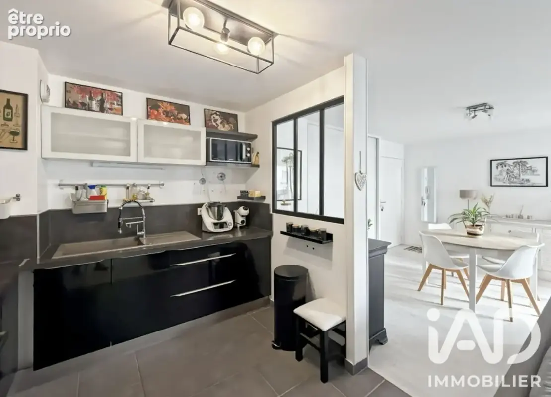 Photo 1 - Appartement à COMBS-LA-VILLE