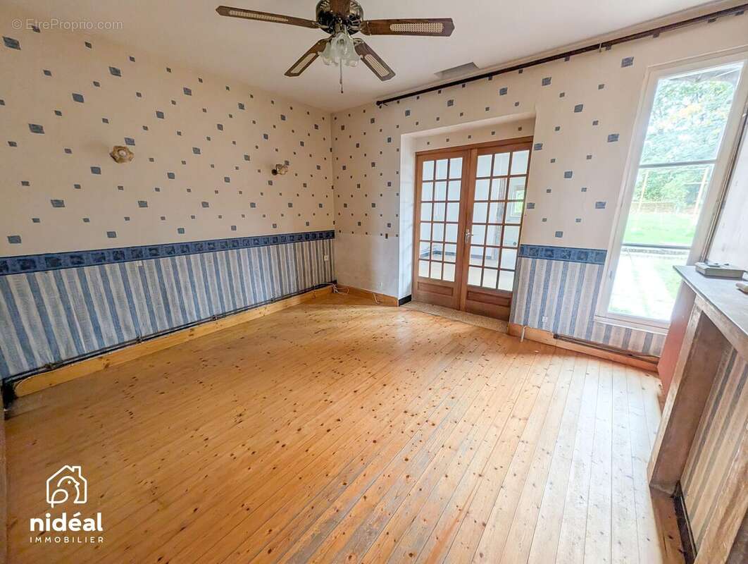 Maison à SARS-POTERIES