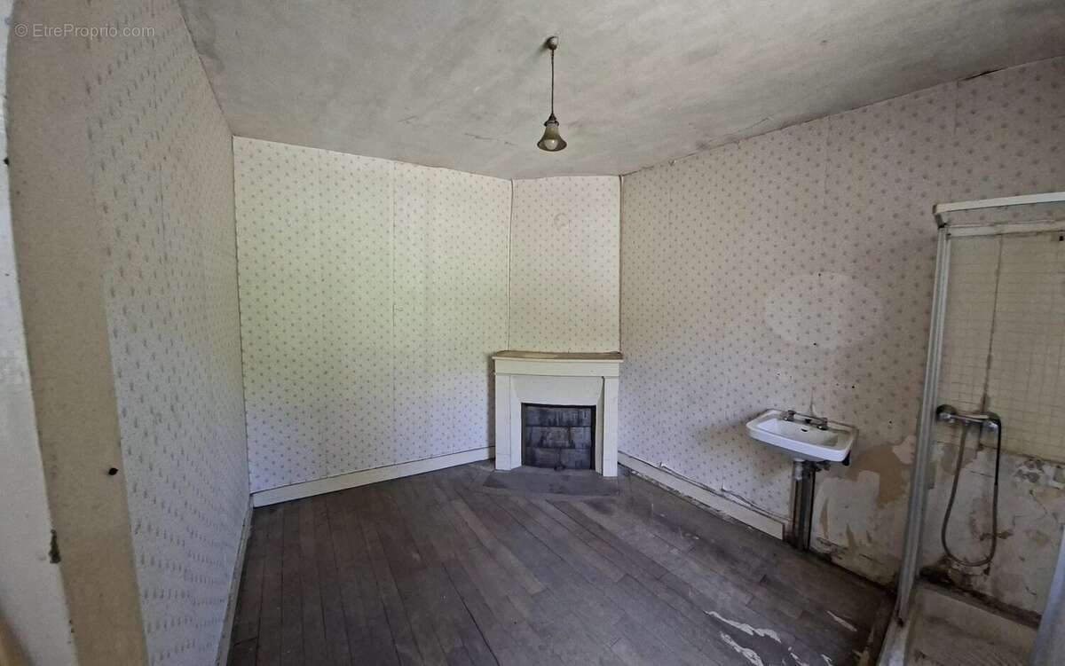 Maison à ARLEUF