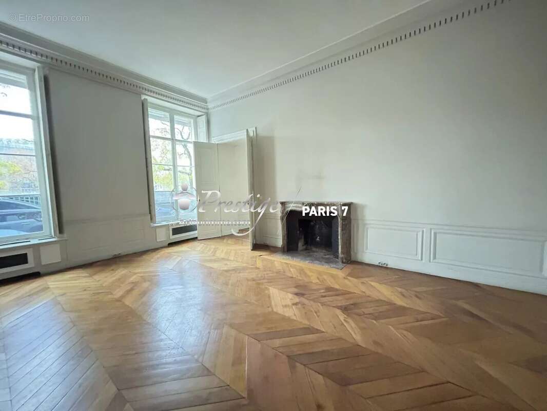 Appartement à PARIS-4E