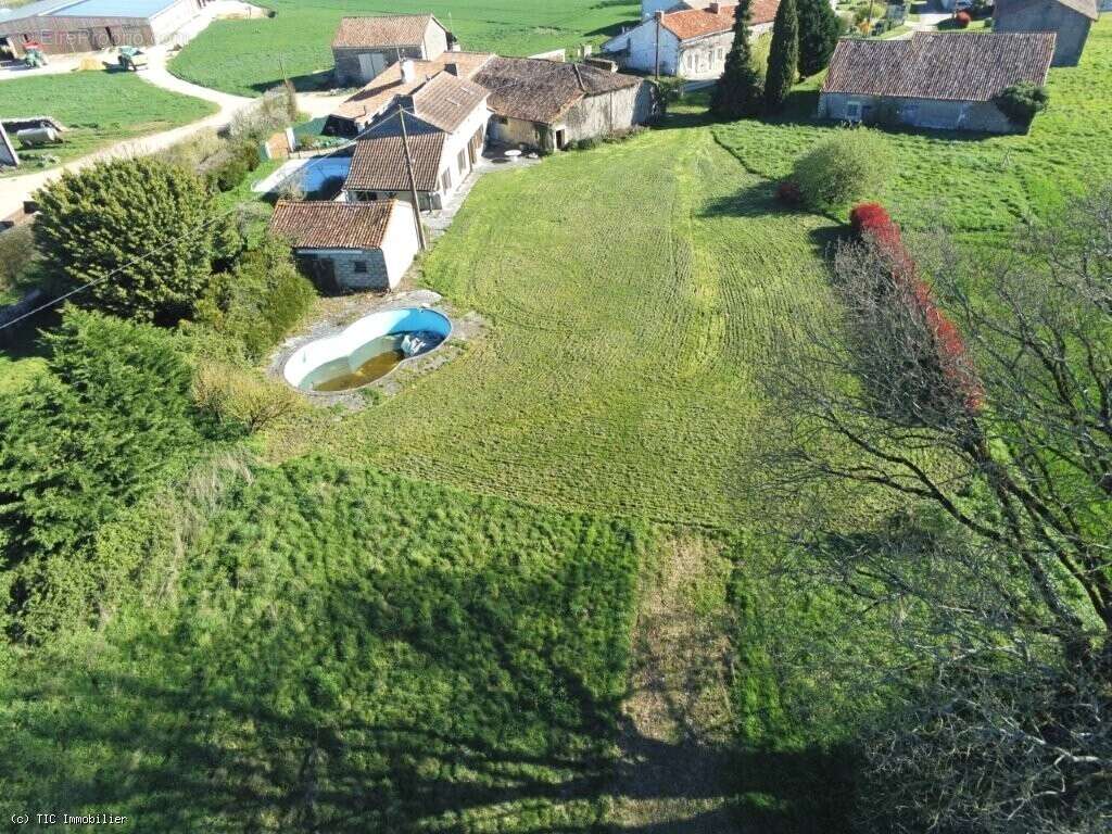 Maison à CIVRAY