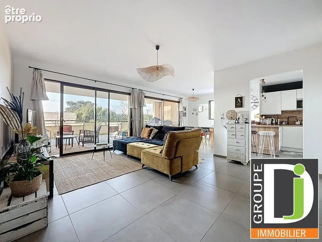 Appartement standing en rez-de-jardin, parking, garage - photo 3
