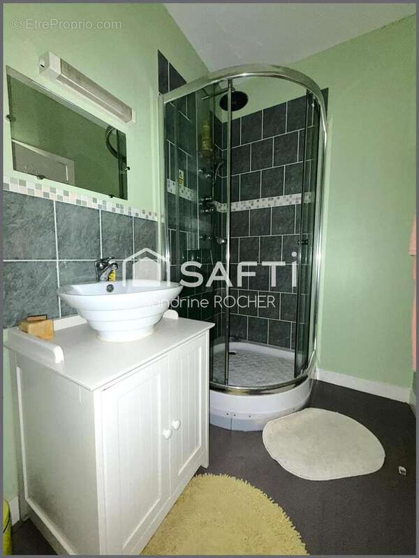 Maison 75 m² à Champagne-Et-Fontaine  - photo 8