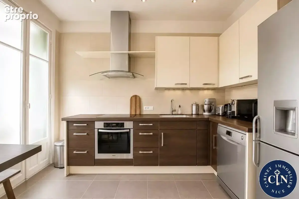 Appartement 3 pièces 70 m² à vendre à Nice (06000) - photo 8