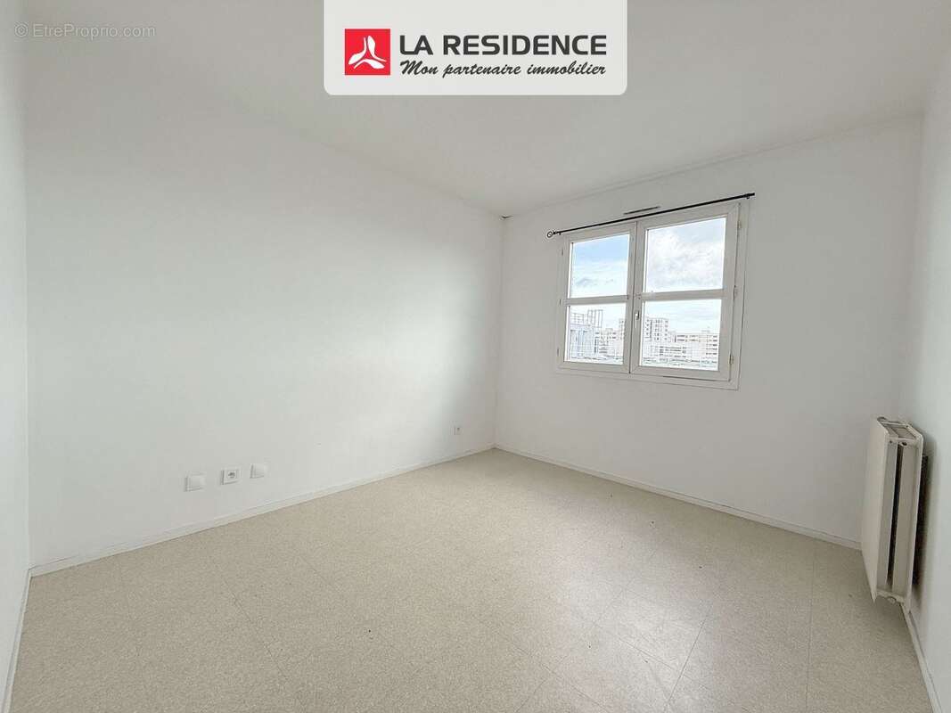 Appartement à ELANCOURT