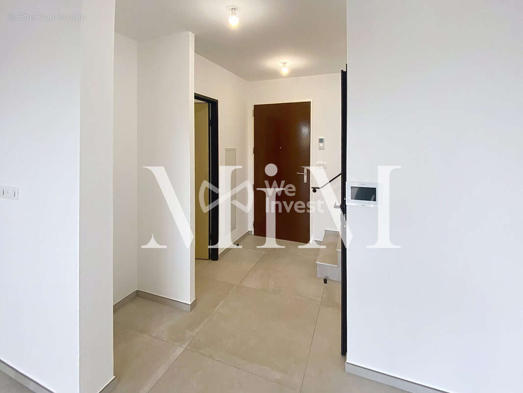 Maison 109 m² à Castries  - photo 3