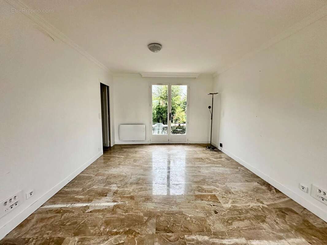 Maison à MONTMORENCY