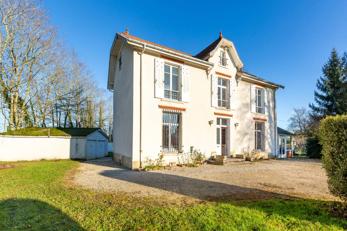Maison à SAINT-ANDRE-LE-GAZ