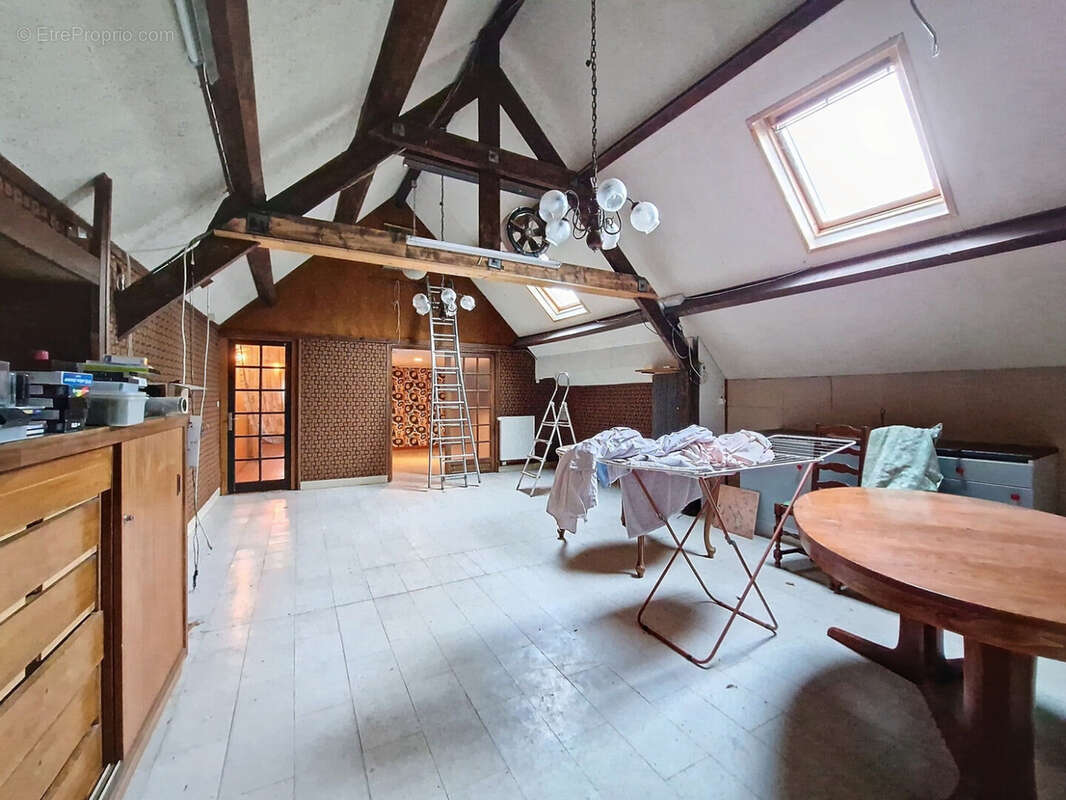 57220781d.jpg - Maison à BRAY-ET-LU