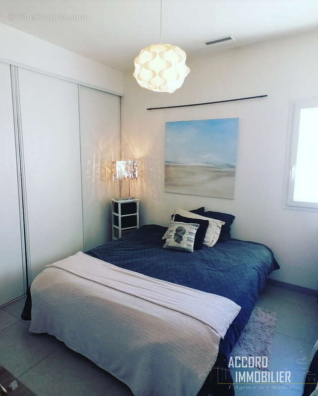 Maison à NISSAN-LEZ-ENSERUNE