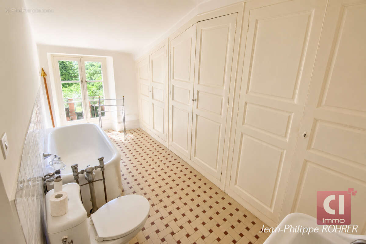 Maison de prestige Domaine viticole à vendre à Besse-sur-Issole - photo 10