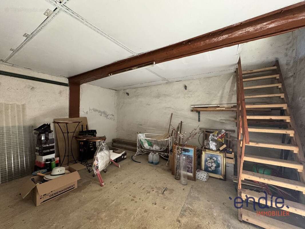 Maison à CLINCHAMPS-SUR-ORNE