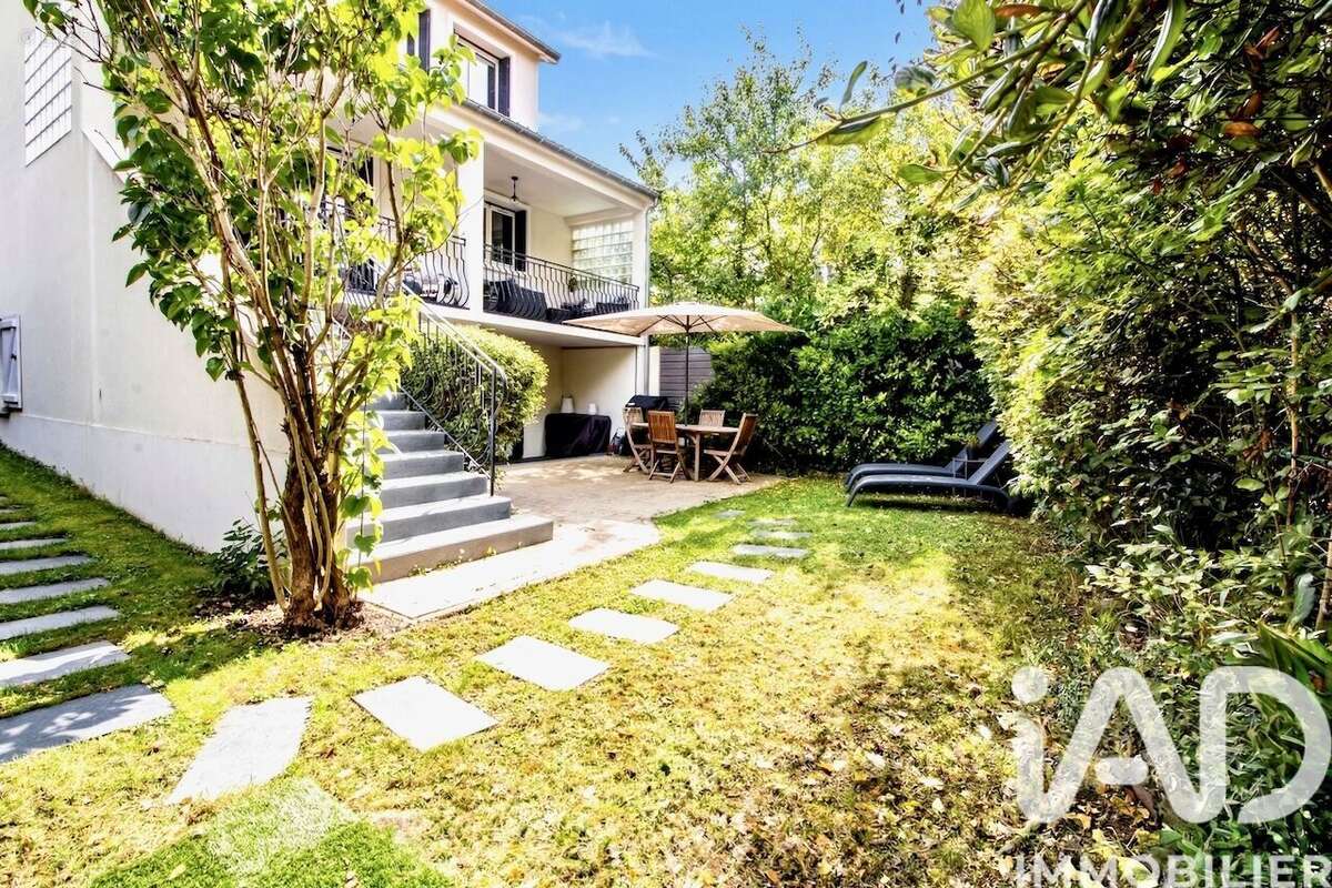 Photo 3 - Maison à RUEIL-MALMAISON
