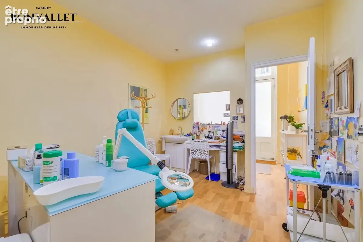 Paris 15e – boucicaut – murs de boutique occupés – 46 m² - photo 2