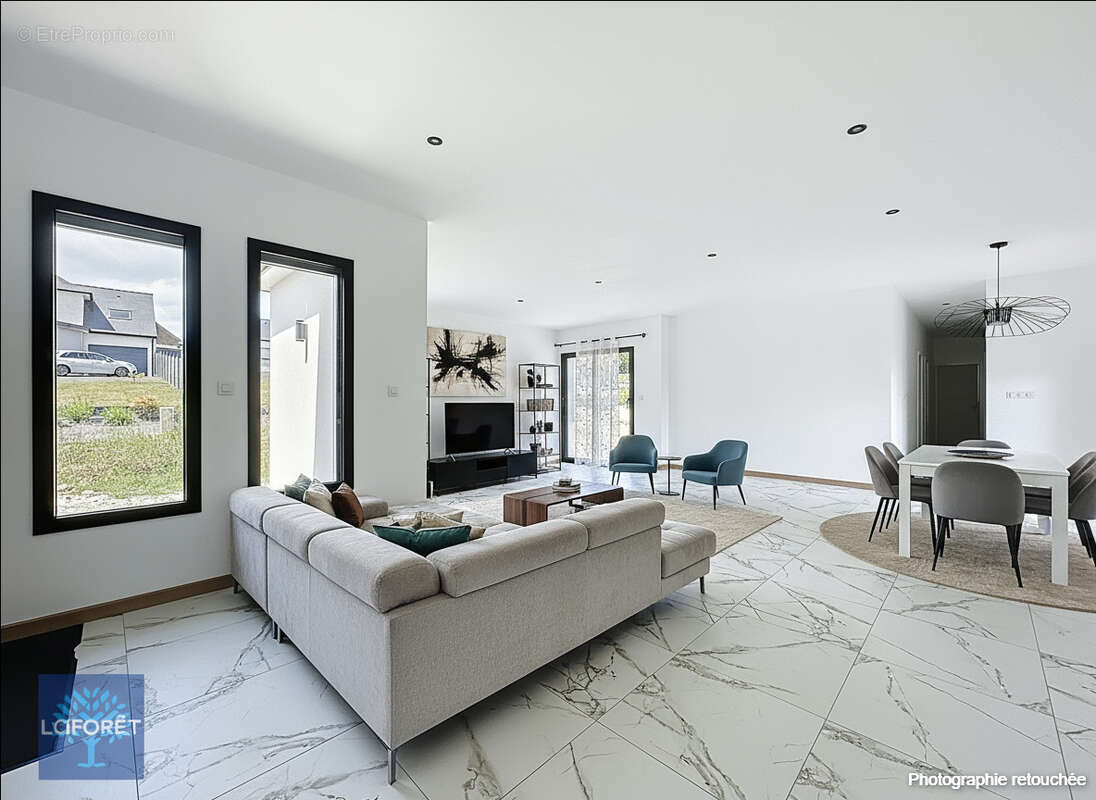 Maison à LA CHAPELLE-JANSON